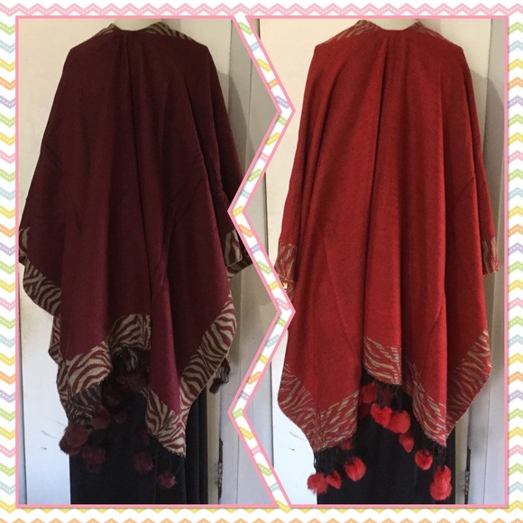 Elegant Cashmere pom pom shawl warp - Picture 2 of 6